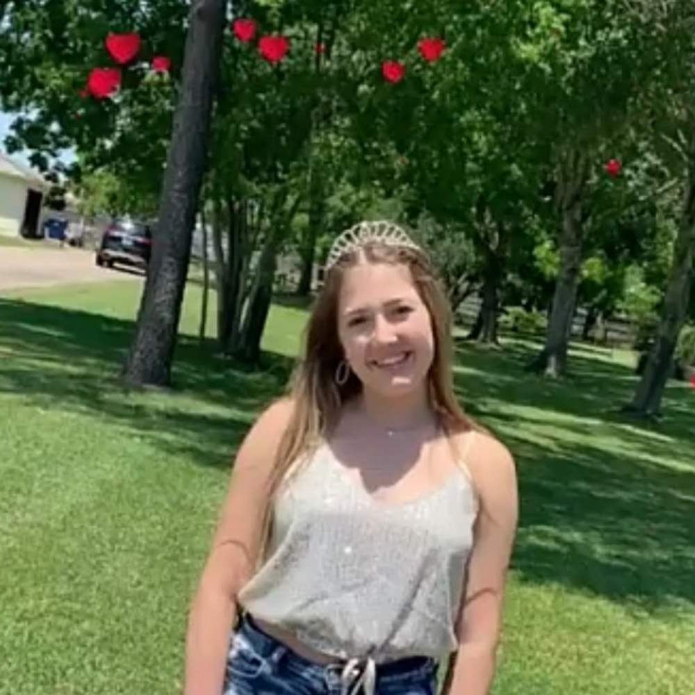 Meet your Posher, Zoe